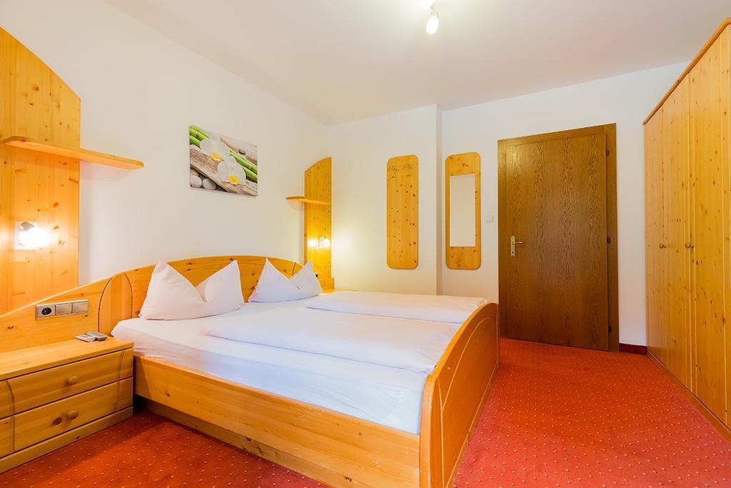 Garni Bergland Bed & Breakfast Racines Exterior foto